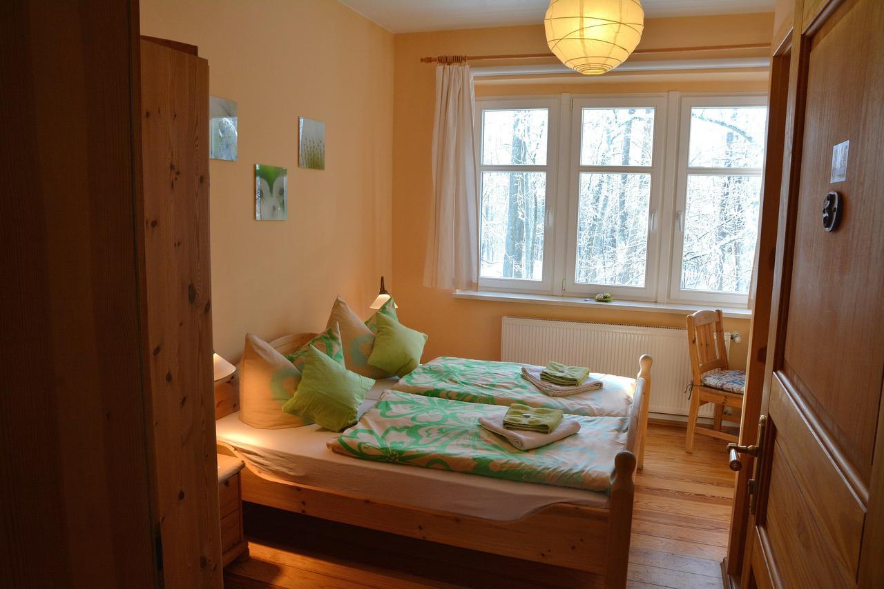 Landgasthof Alter Bahnhof Heyerode Стая снимка